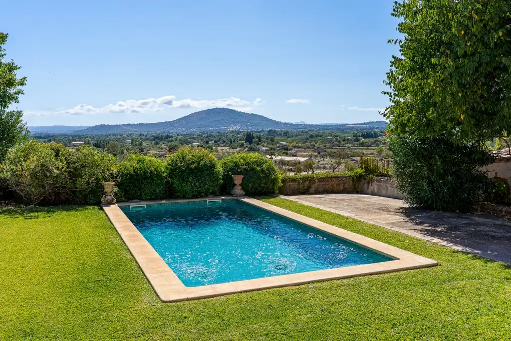 Casa rústica amb piscina en venda a Campanet, imagen 2