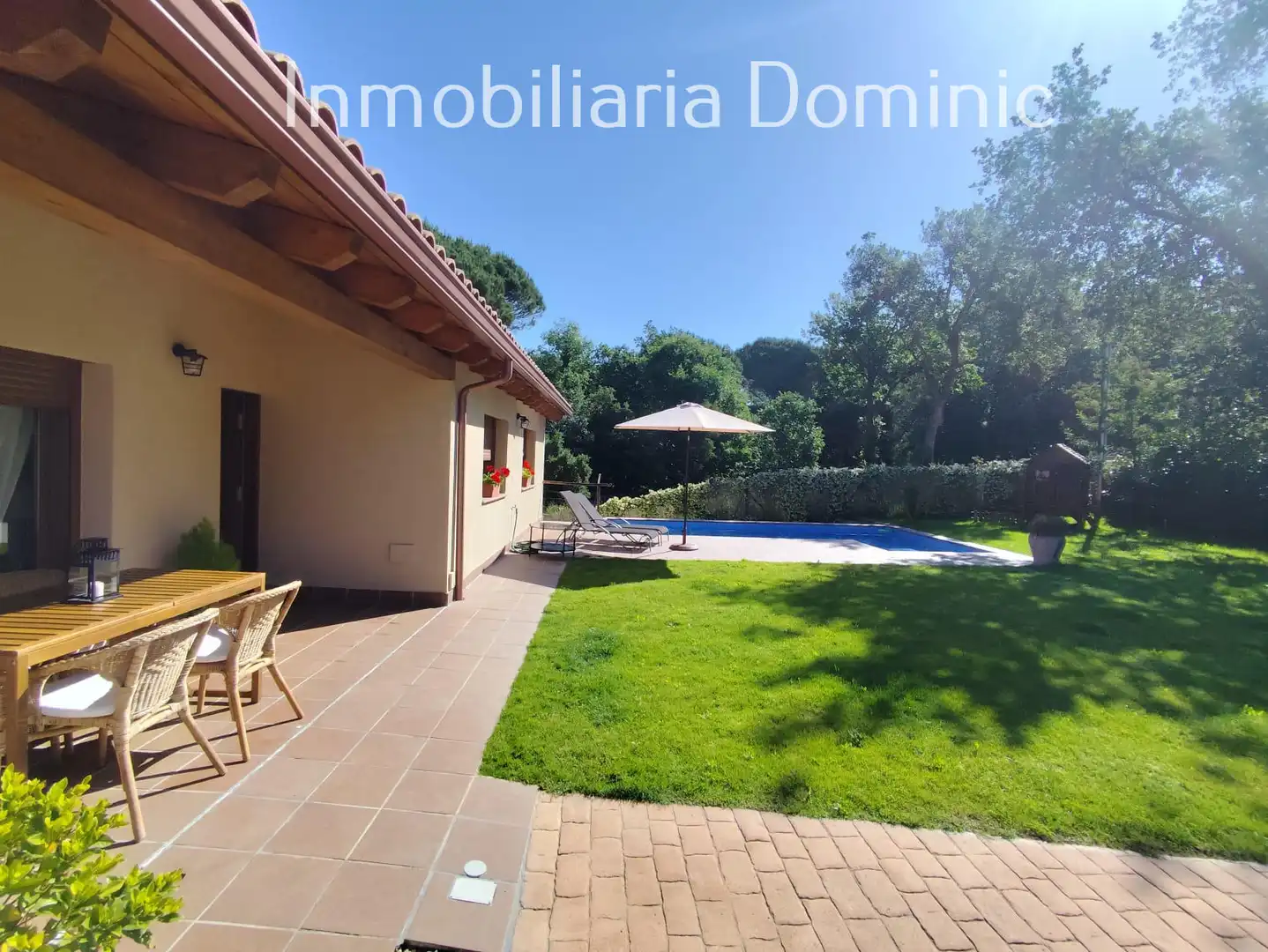 Piscina de Casa o xalet en venda en Caldes de Malavella amb Calefacció, Jardí privat i Terrassa
