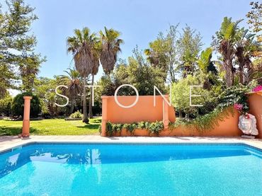 Casa con piscina in vendita a Llucmaçanes