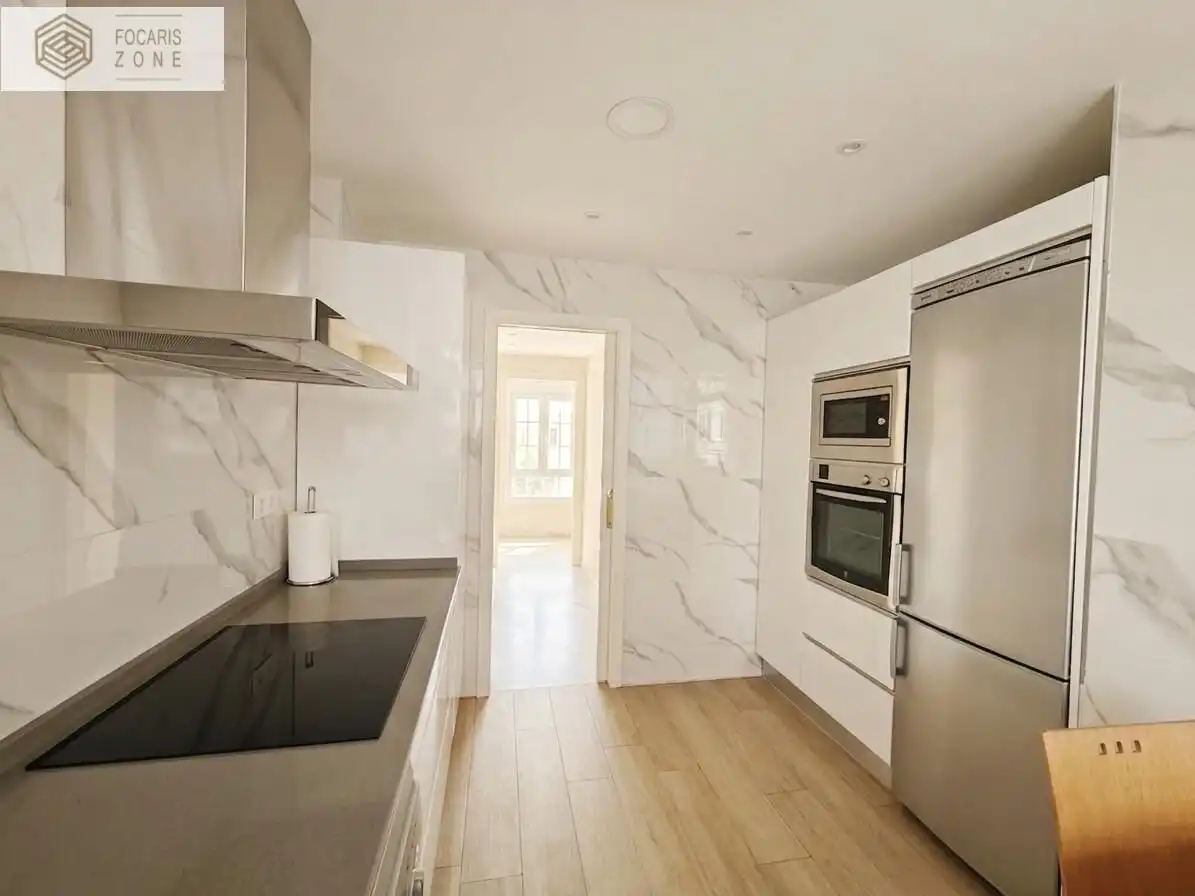Kitchen of Flat for sale in Málaga  with Air Conditioner, Heating and Private garden