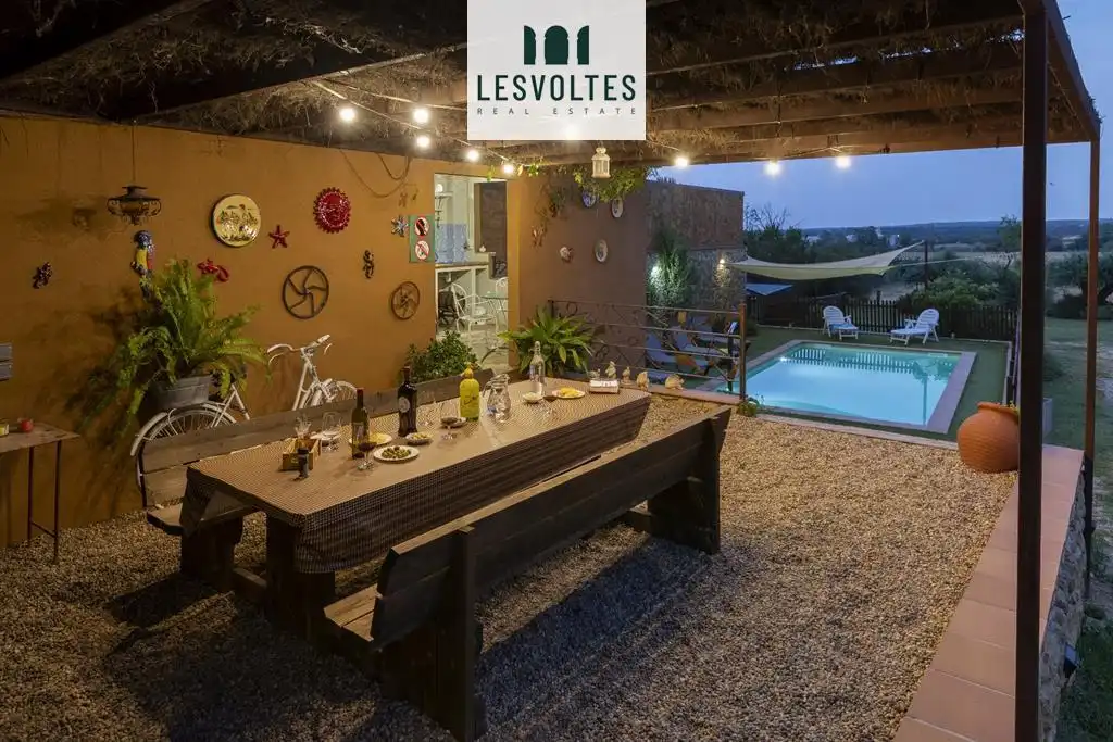 Terrace of Houses for rent in Forallac  with Heating, Private garden and Parquet flooring