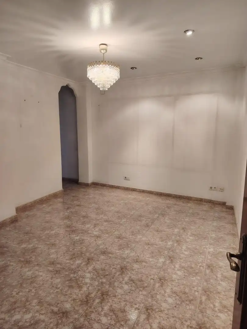 Flat for sale in Mislata  with Air Conditioner