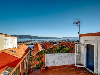 Vista exterior de Casa o xalet en venda en Muros amb Terrassa