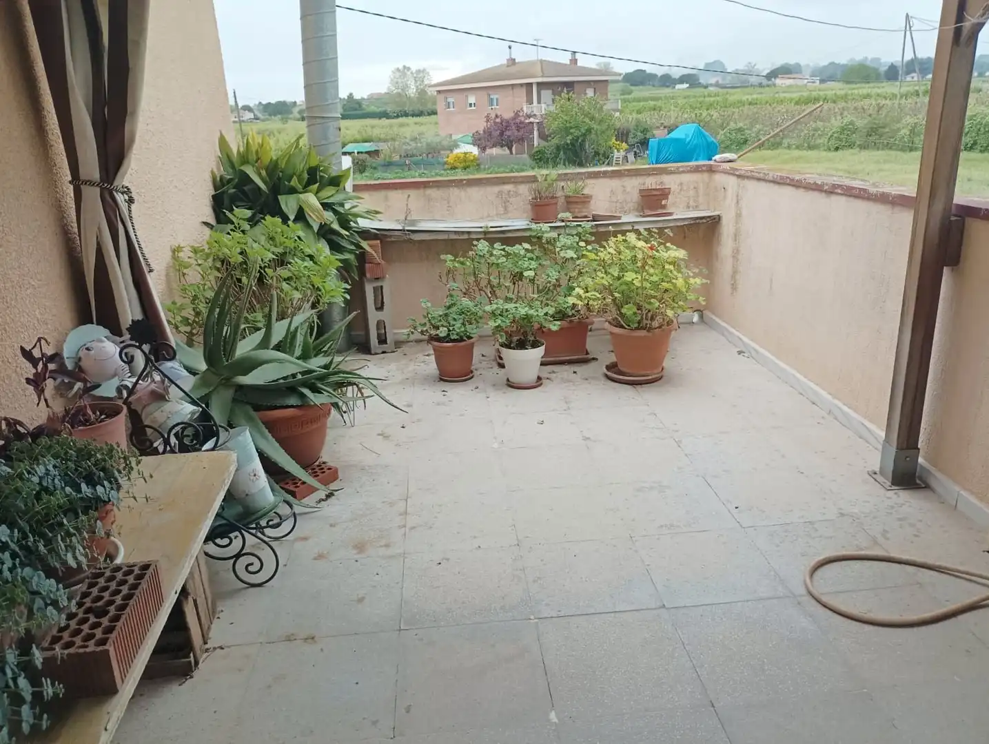 Terraza de Finca rústica en venta en Lleida con Aire acondicionado, Jardín privado y Amueblado