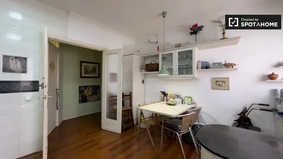 Piso con terraza en alquiler en Ciutat Vella, imagen 10