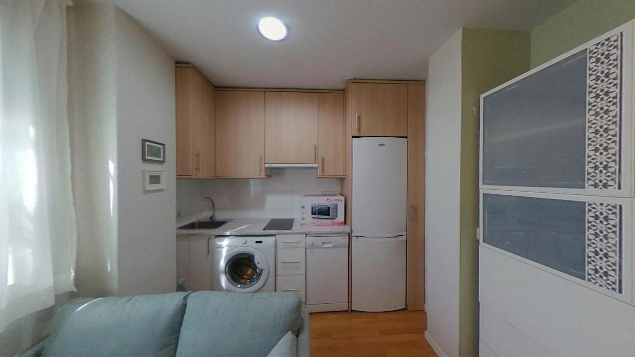 Flat to rent in N/A, Orcasur - 12 de Octubre