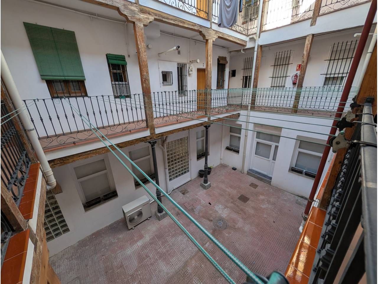 Exterior view of Flat for sale in  Madrid Capital  with Air Conditioner, Heating and Balcony