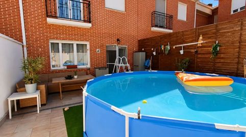 Foto 2 de Casa o xalet en venda a Calle de las Herrenes, 28, Mucientes, Valladolid