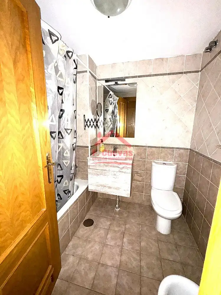Apartamento con piscina en venta en Caleta de Vélez, imagen 25