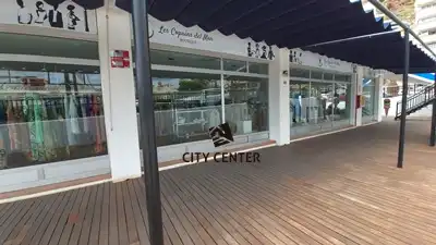 Geschaftsraum zur Miete in Arona mit Terrasse