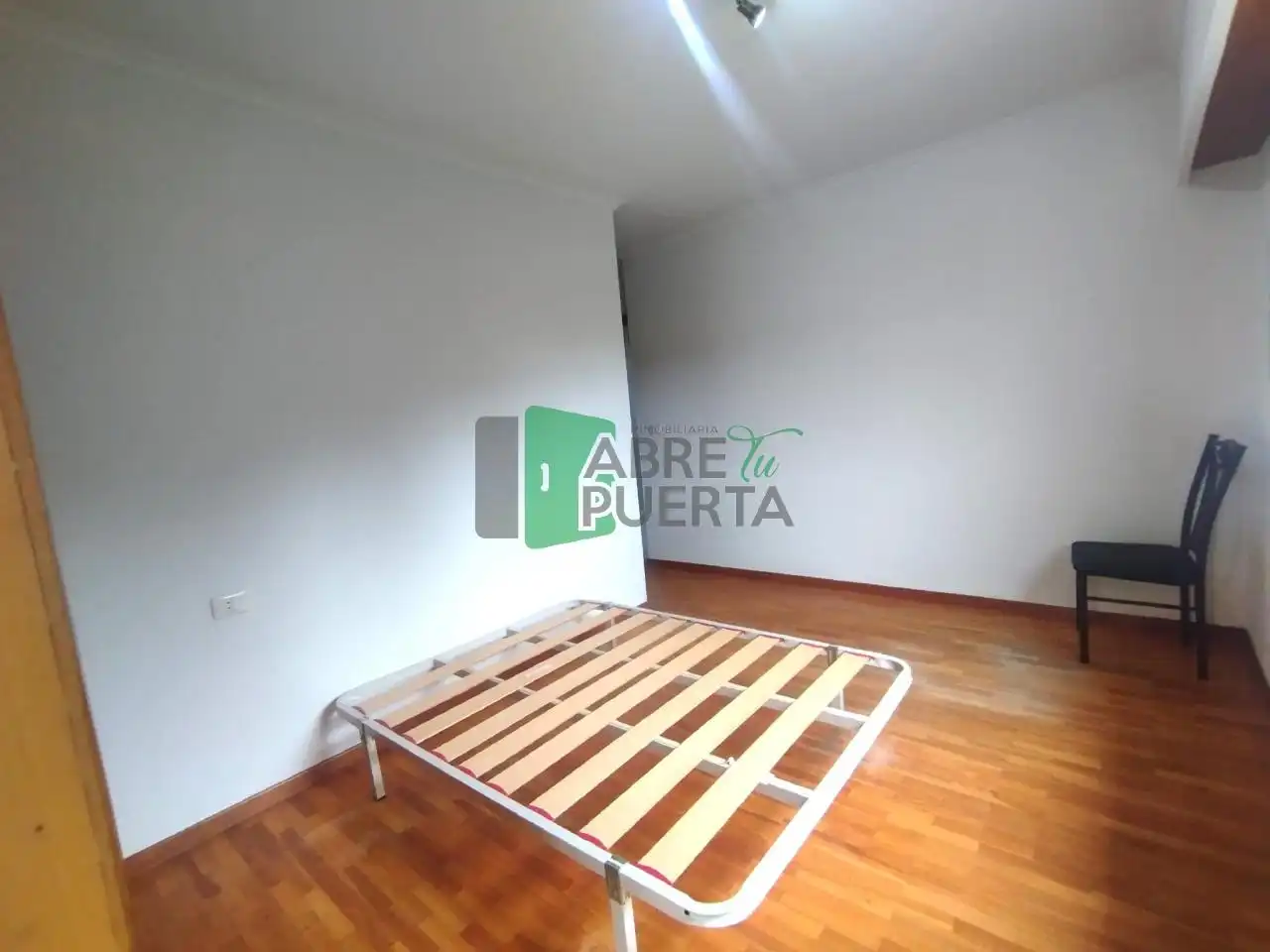 Bedroom of Flat for sale in Ourense Capital   with Heating, Parquet flooring and Storage room