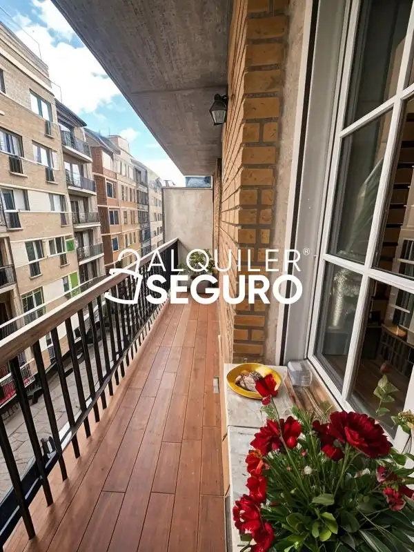 Terraza de Piso de alquiler en Granada con Terraza y Amueblado