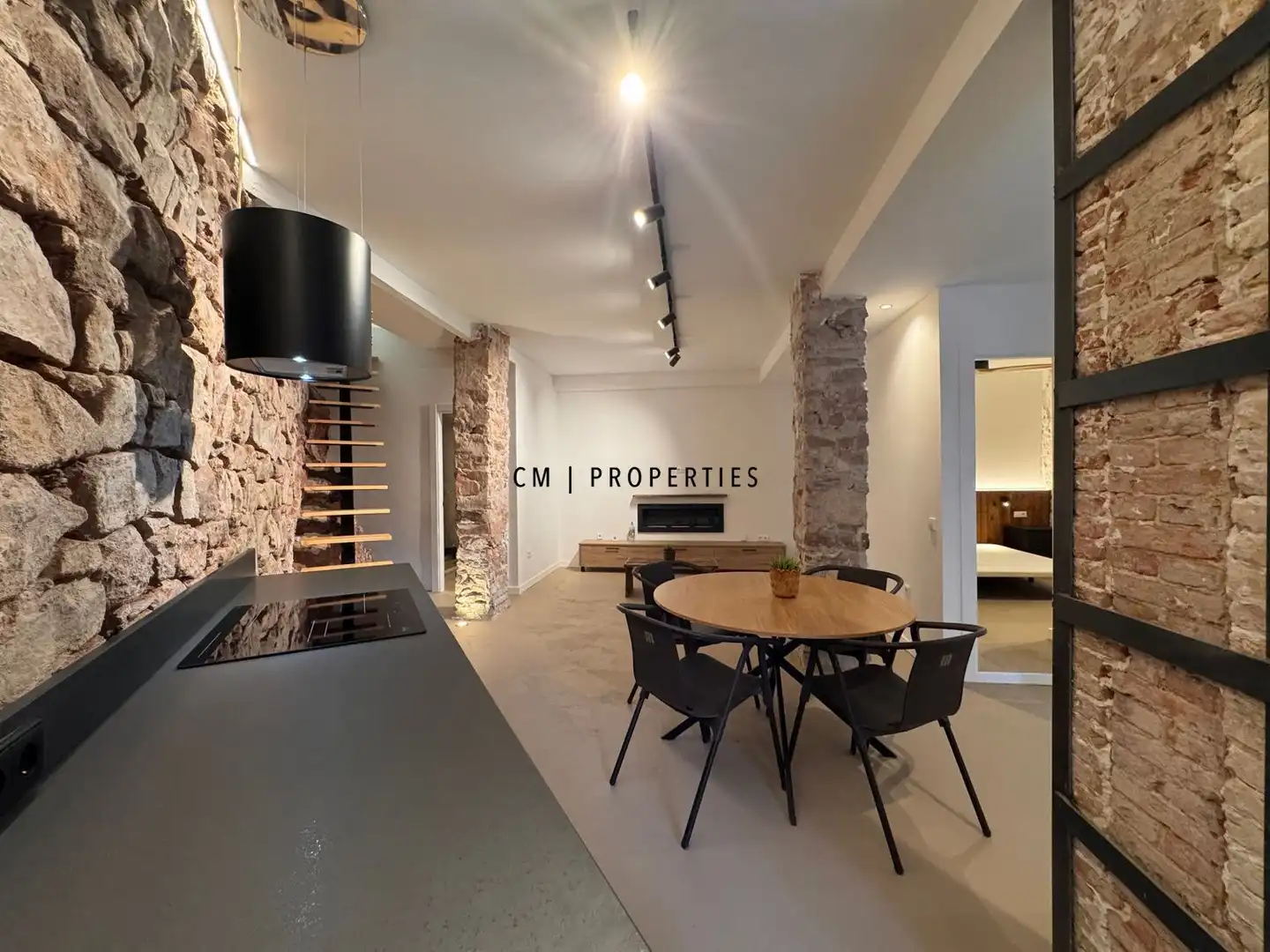 Comedor de Piso de alquiler en Serra con Aire acondicionado, Calefacción y Terraza