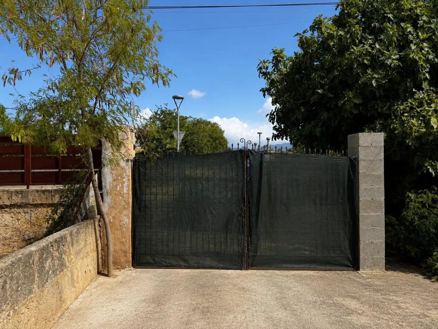Vista exterior de Casa o xalet en venda en  Palma de Mallorca amb Jardí privat i Moblat