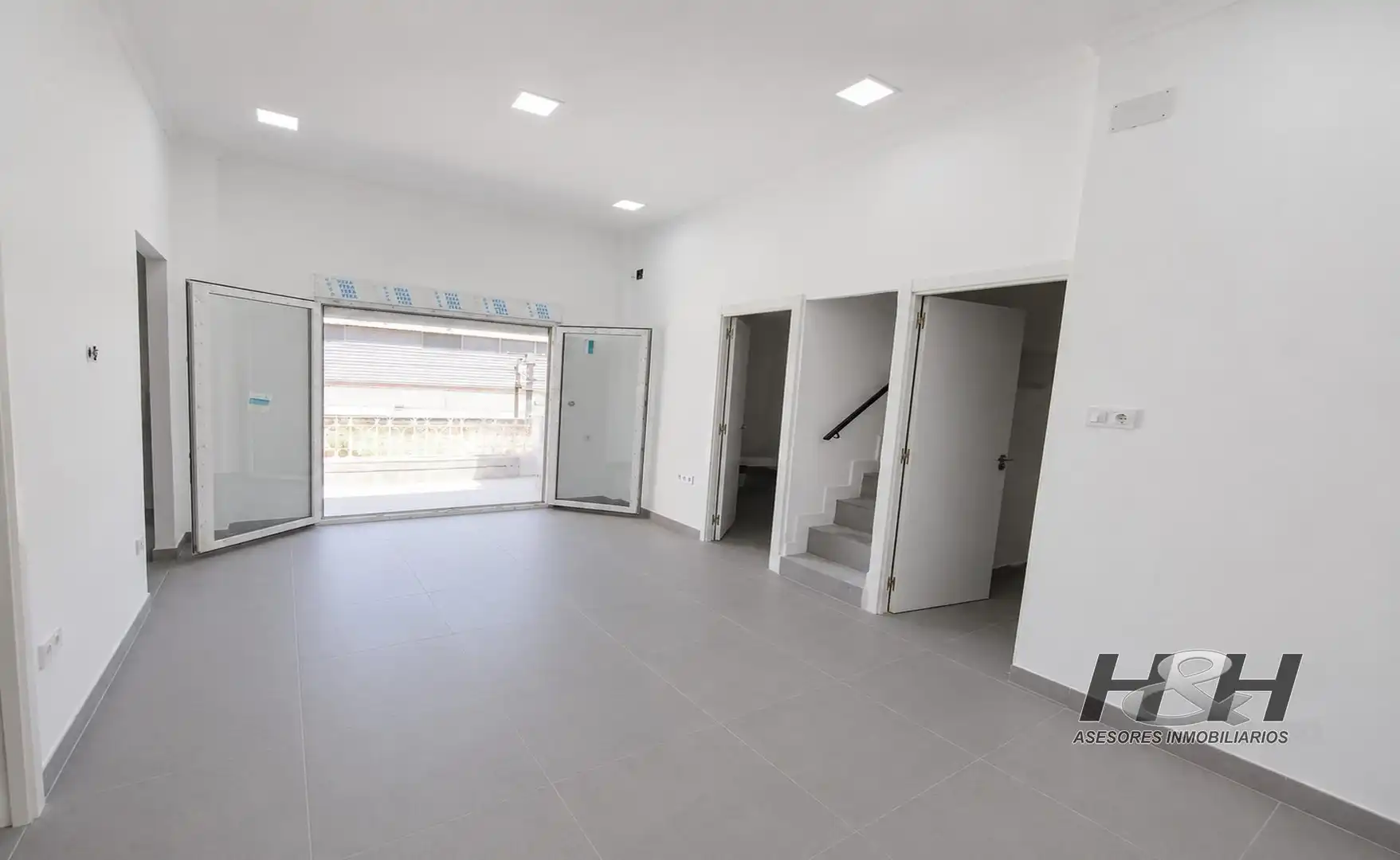 Ático de alquiler en Burjassot con Terraza, Trastero y Balcón