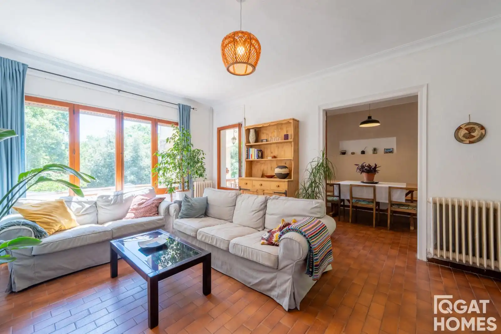 Living room of Houses for sale in Sant Cugat del Vallès  with Air Conditioner, Heating and Terrace