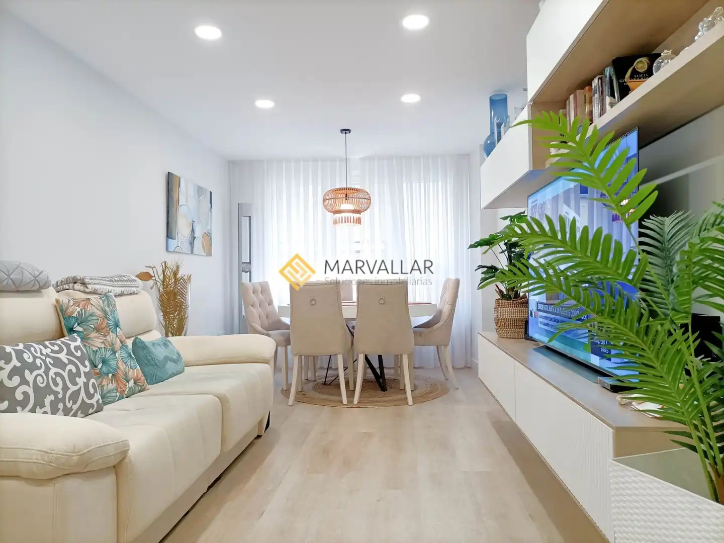 Sala de estar de Piso en venta en Santander con Calefacción
