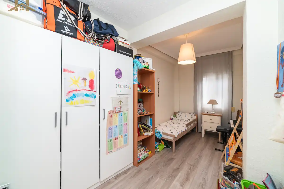 Habitación de Piso en venta en Móstoles con Aire acondicionado y Calefacción