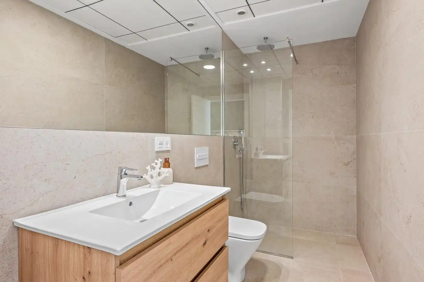 Habitatge amb piscina en venda a Las Lomas de Rame - Bahía Bella, imagen 24