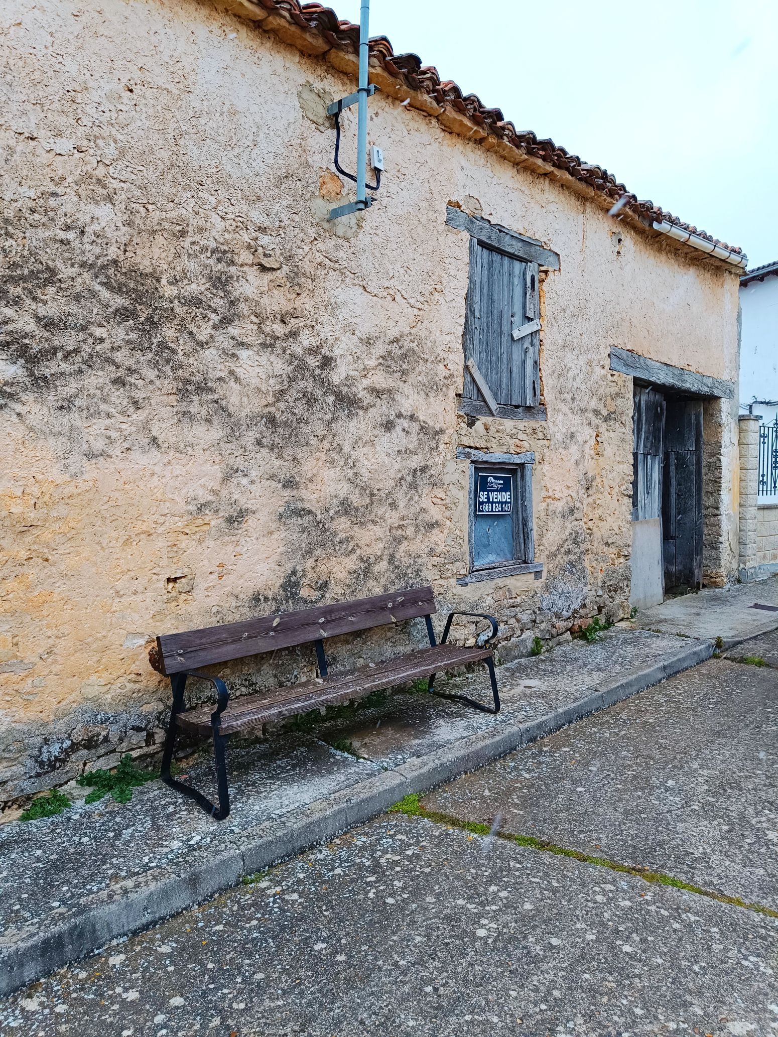 Vista exterior de Casa o xalet en venda en Pomar de Valdivia