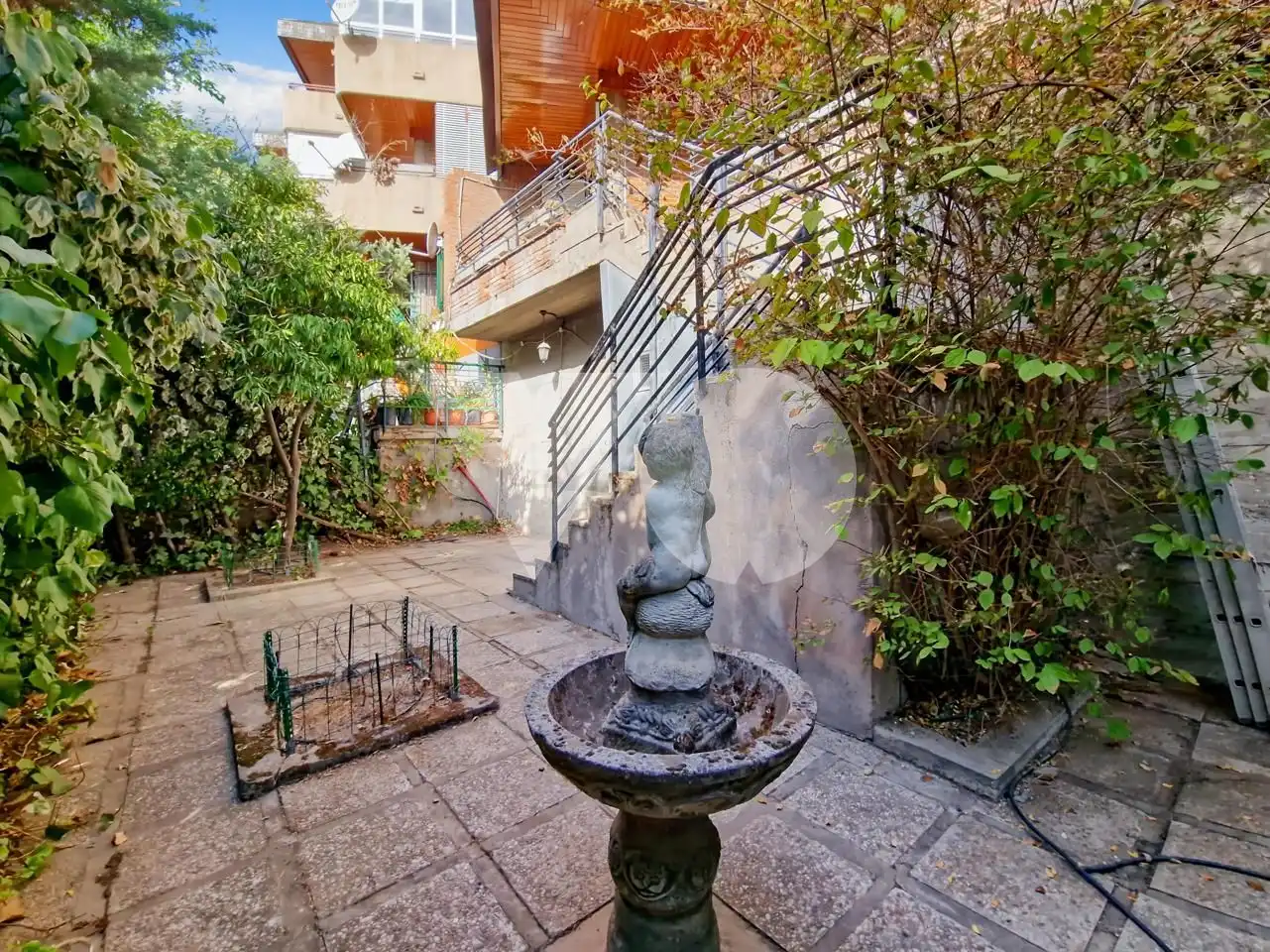 Jardín de Planta baja en venta en Madrid con Aire acondicionado, Calefacción y Parquet