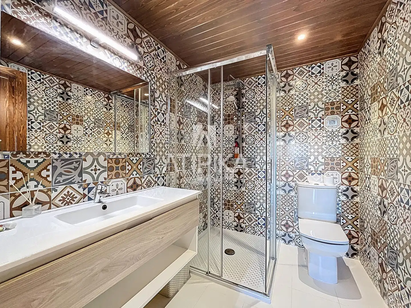Bathroom of Country homes for sale in La Granada  with Air Conditioner, Heating and Storage room