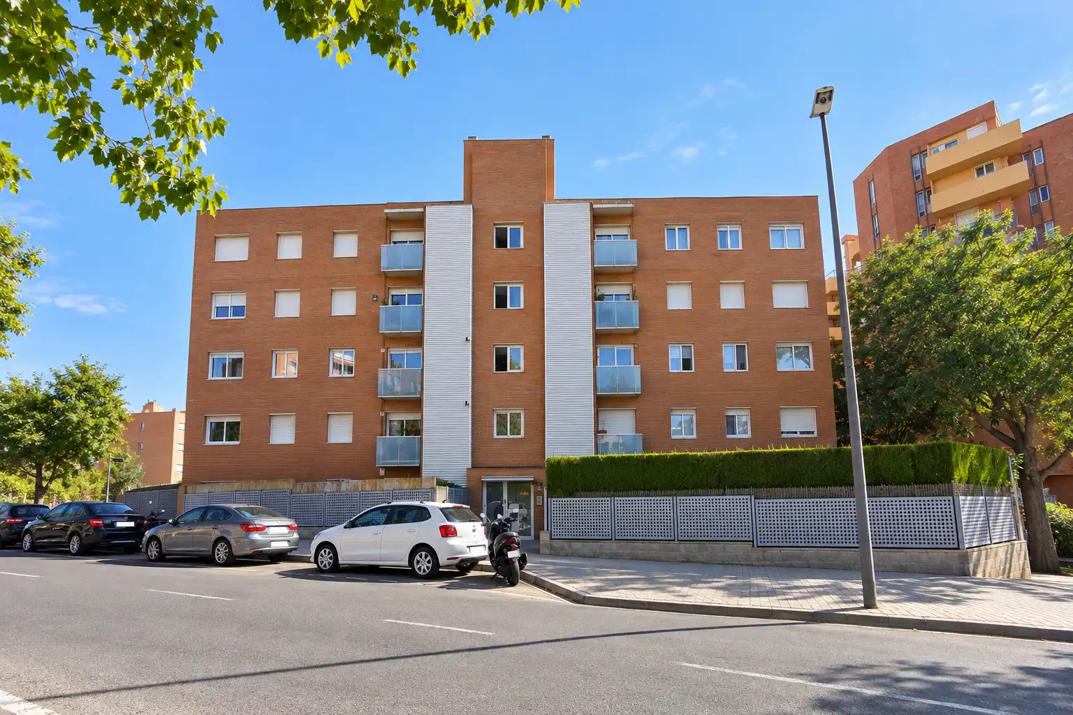 Flat with lift for sale in Carrer de Girona, imagen 2