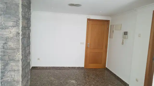 Pis de lloguer en Mislata amb Aire condicionat, Terrassa i Traster