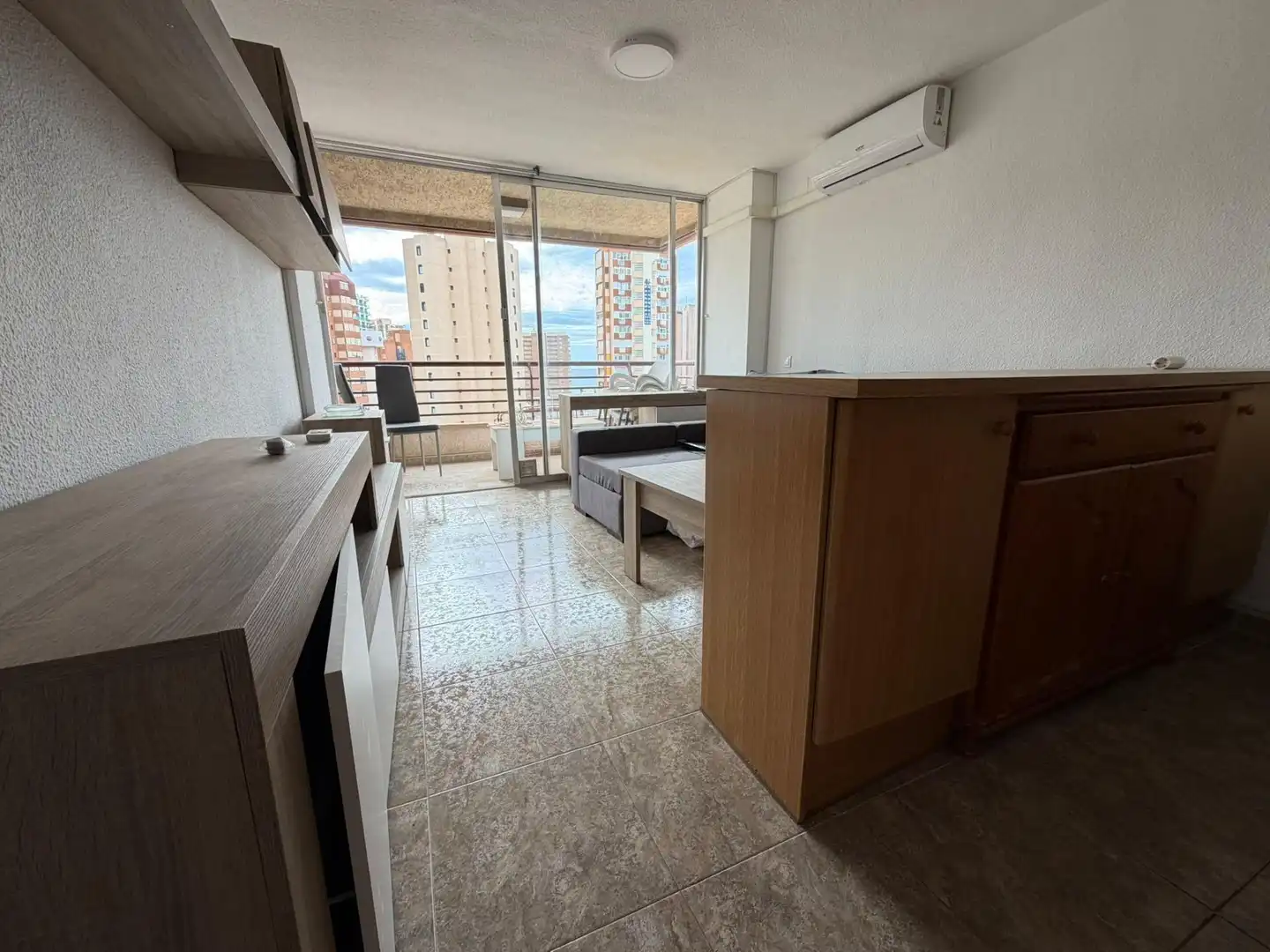 Habitación de Apartamento en venta en Benidorm con Aire acondicionado, Jardín privado y Terraza