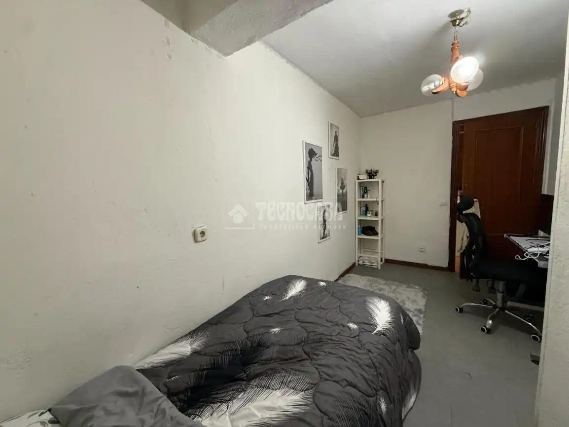 Habitación de Piso en venta en Alcalá de Henares con Calefacción