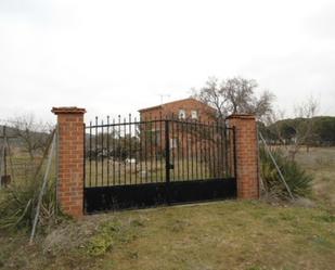 Country house to rent in Tudela de Duero  with Heating and Private garden