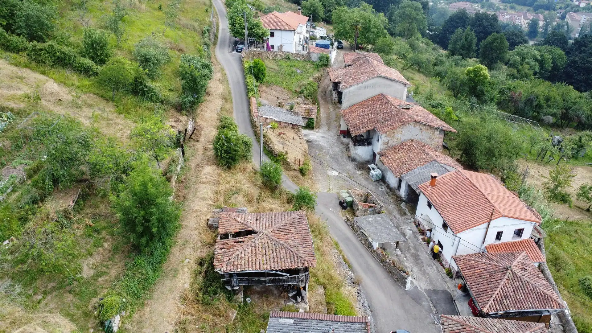 Außenansicht von Country house zum Verkauf in Oviedo 