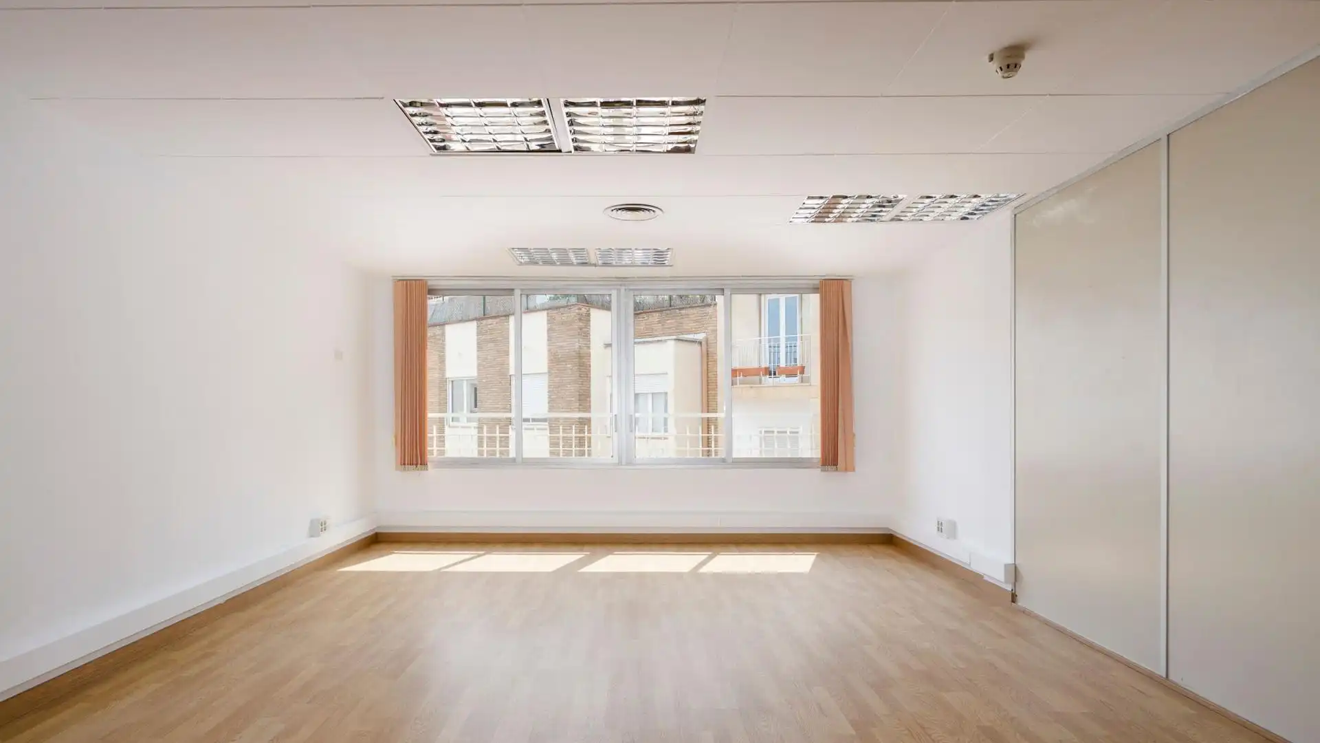 Büro zur Miete in Barcelona mit Klimaanlage
