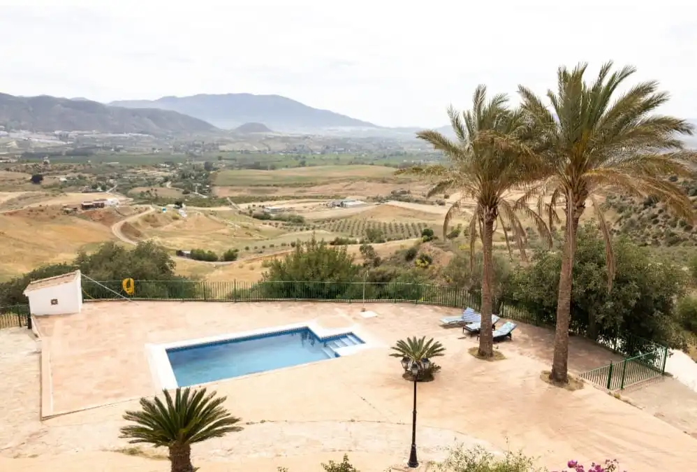 Finca rústica de alquiler en Cártama pueblo