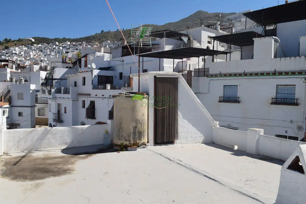 Vista exterior de Casa o xalet en venda en Cómpeta amb Terrassa i Traster