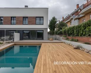 Terrassa de Casa o xalet en venda en Las Rozas de Madrid amb Aire condicionat i Terrassa