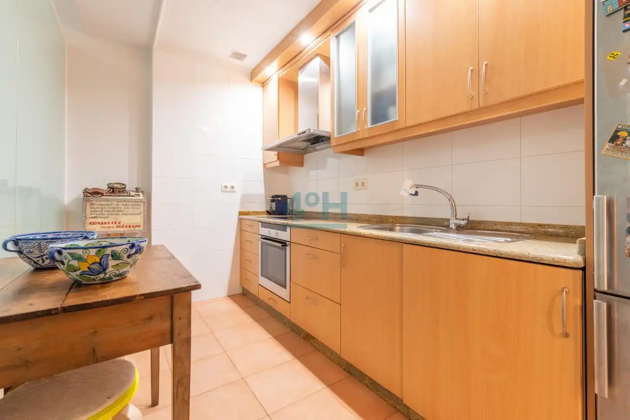 Kitchen of Apartments for rent in Ourense Capital   with Heating, Furnished and Balcony