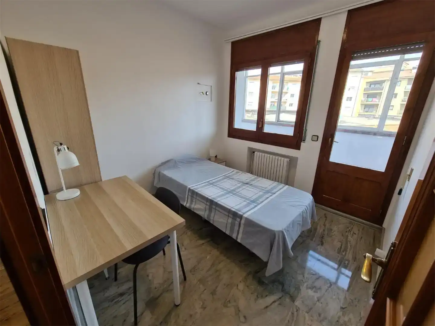 Bedroom of Flat for sale in Vic