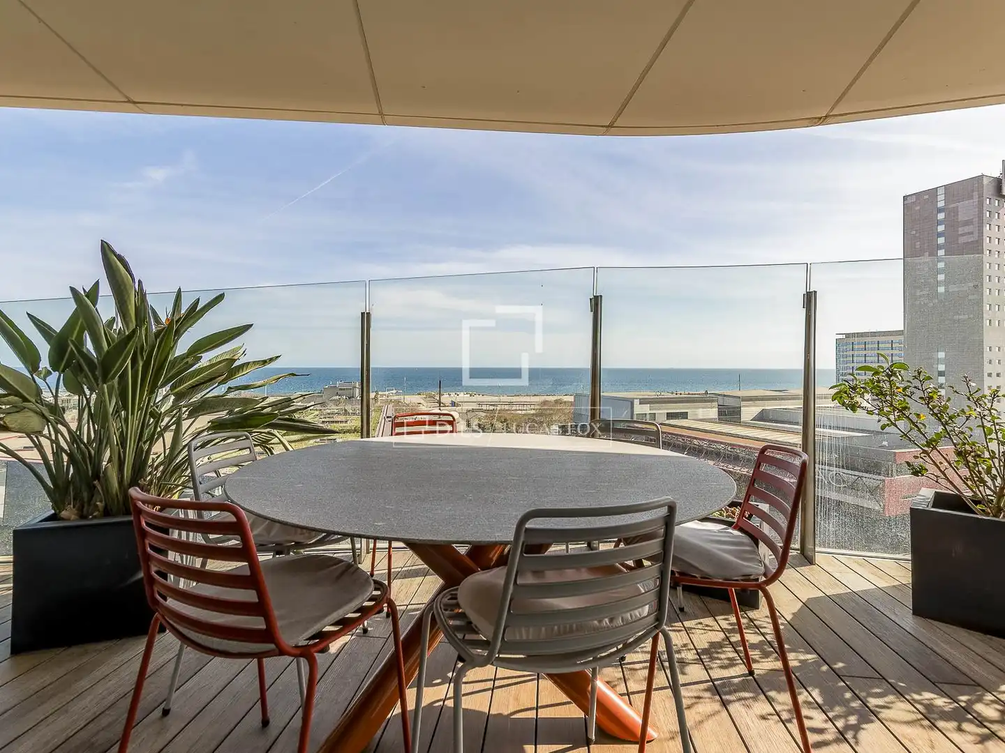 Terrasse von Wohnung zum Verkauf in Barcelona mit Klimaanlage, Heizung und Terrasse