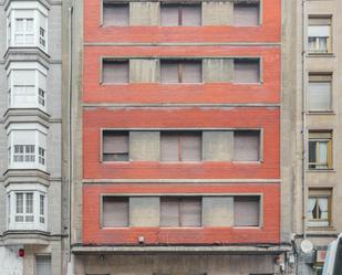 Vista exterior de Edifici en venda en Mieres (Asturias)