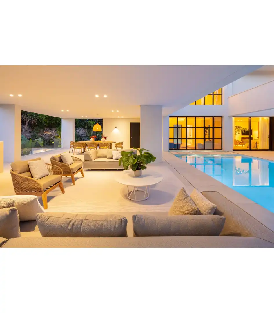 House with pool for sale in Marbella Centro, imagen 2