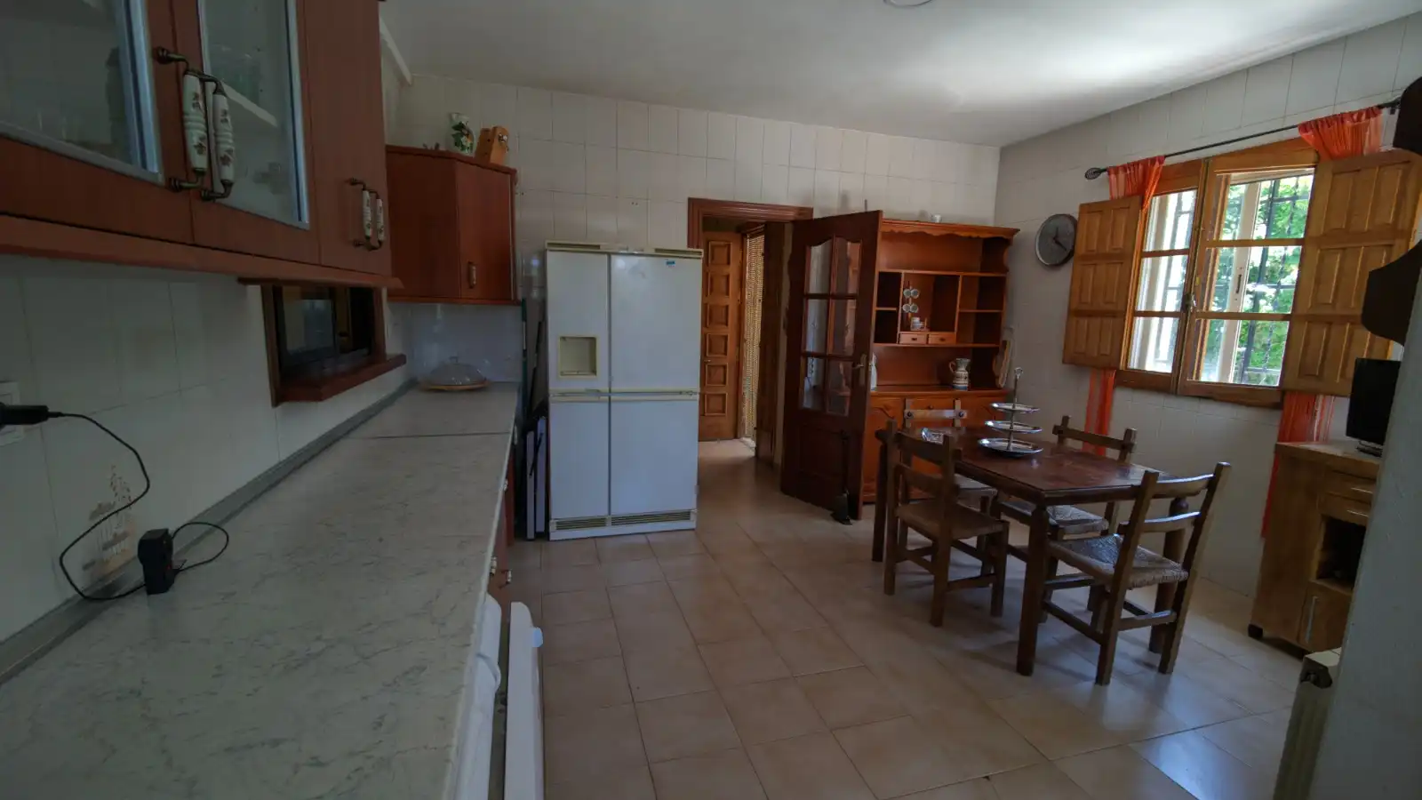 Cuina de Casa o xalet en venda en La Zubia amb Aire condicionat, Jardí privat i Traster