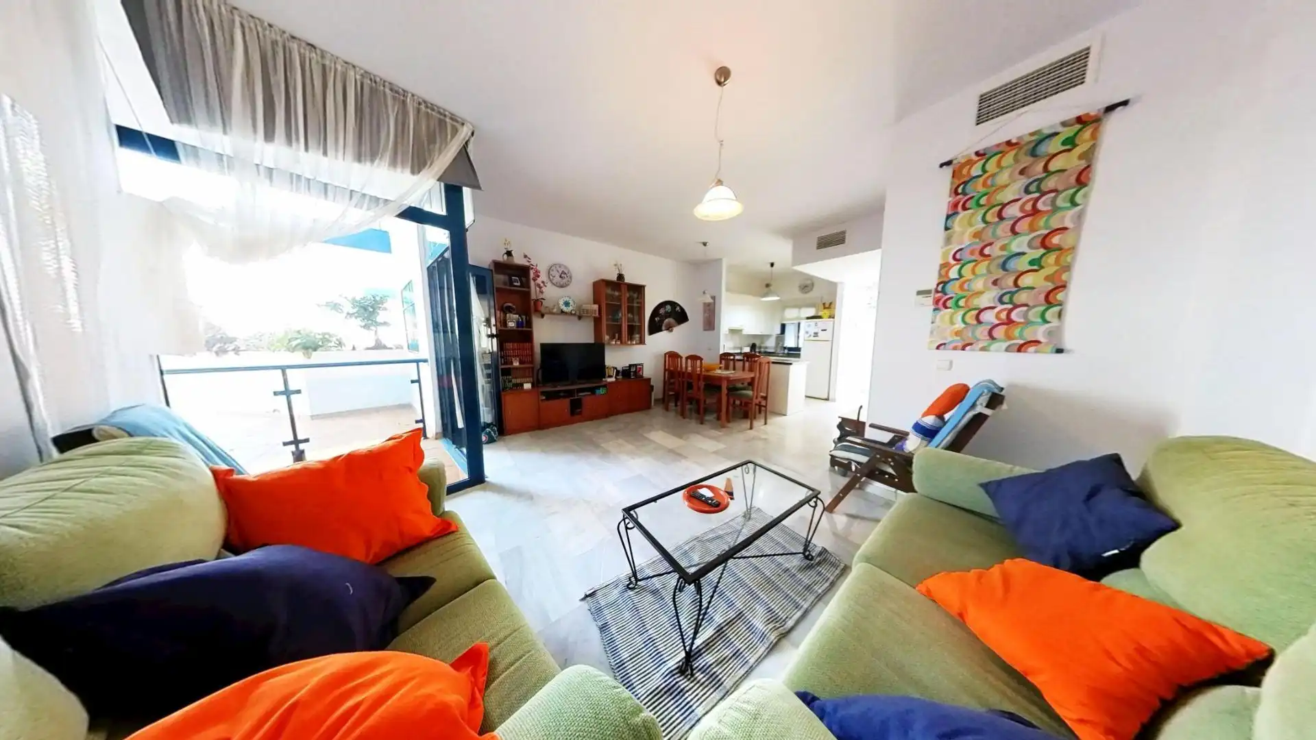 Sala de estar de Piso en venta en Gualchos con Aire acondicionado, Terraza y Trastero