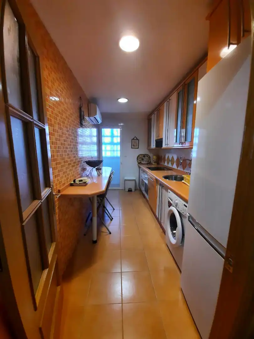 Apartamento con ascensor en alquiler en Santa Marina, imagen 8