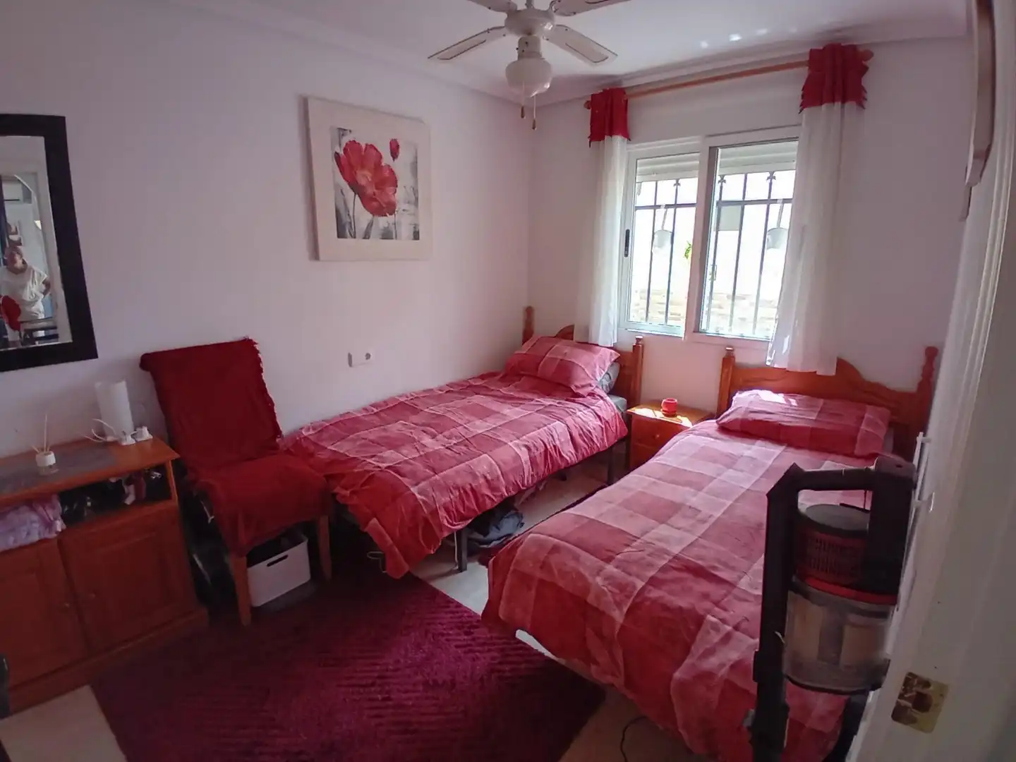 Habitación de Casa adosada en venta en Mazarrón con Aire acondicionado, Trastero y Amueblado