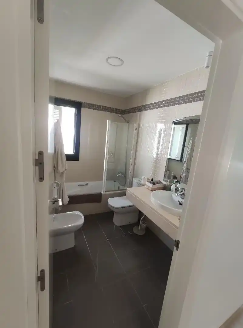 Badezimmer von Haus oder Chalet zur Miete in Roche  