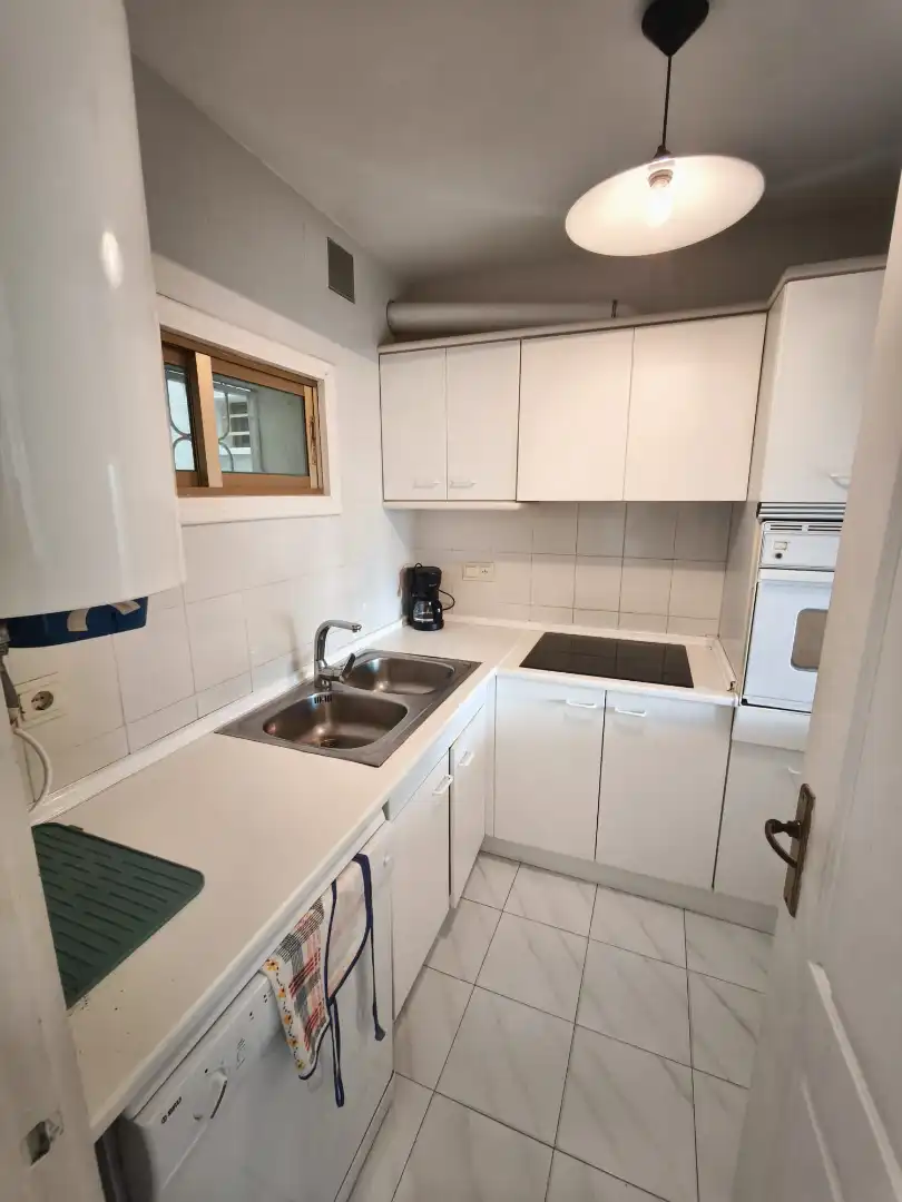 Cuina de Apartament en venda en Cambrils amb Aire condicionat, Calefacció i Terrassa