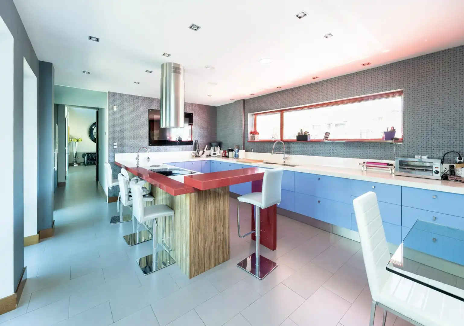 Cuina de Casa o xalet en venda en La Zubia amb Aire condicionat, Calefacció i Jardí privat