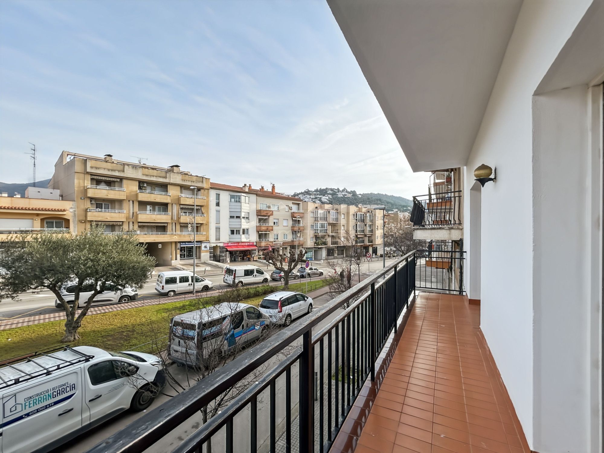 Flat for sale in N/A, Centre