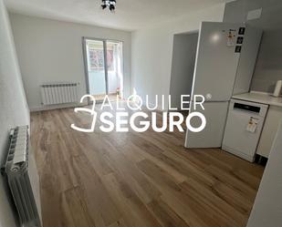 Bedroom of Flat to rent in  Madrid Capital  with Heating and Terrace